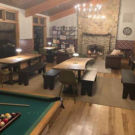 Country Mountain Inn ยูเรกาสปริงส์ ภายนอก รูปภาพ