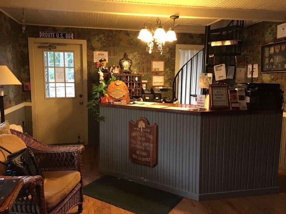 Country Mountain Inn ยูเรกาสปริงส์ ภายนอก รูปภาพ